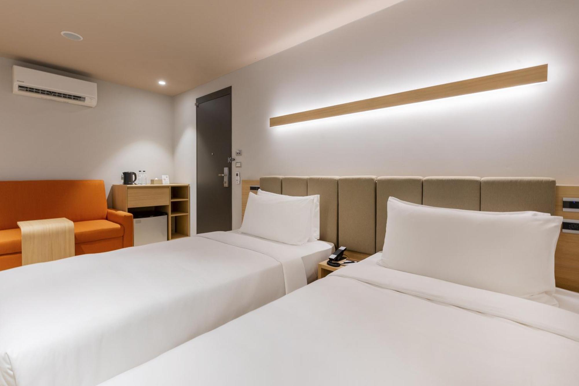 Nishitetsu Hotel Croom Bangkok Silom Exterior foto